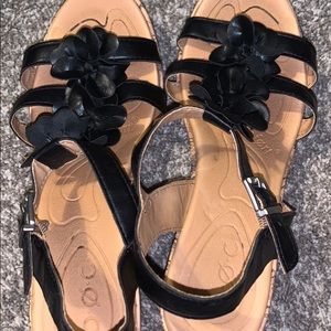 Women’s born sandals